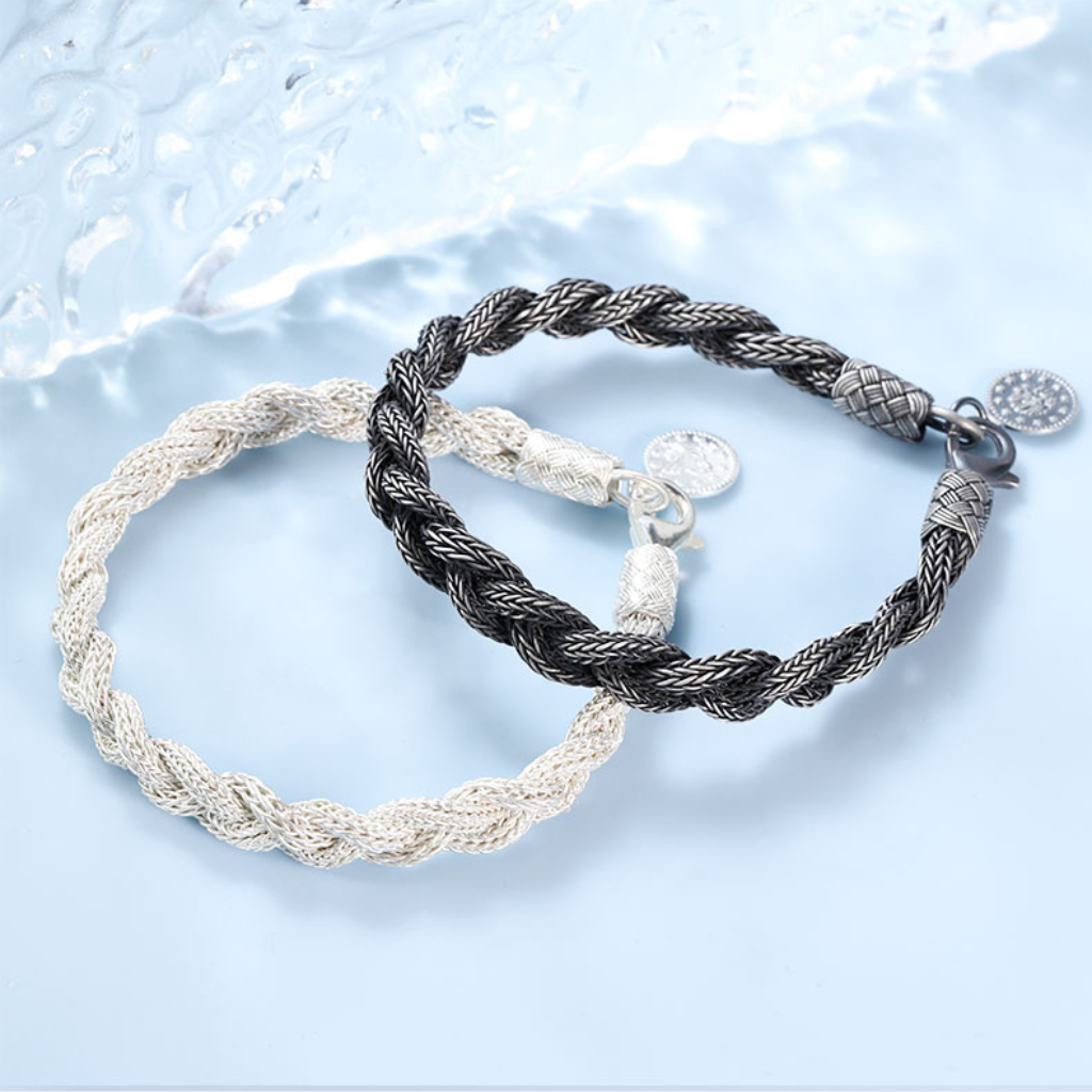 [Token]Handwoven Pure 999 Silver Kazaz Couple Bracelet Black